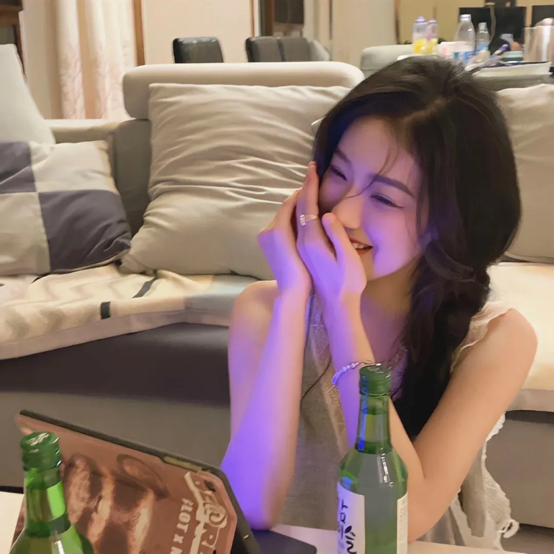 夏洛特眼中的简